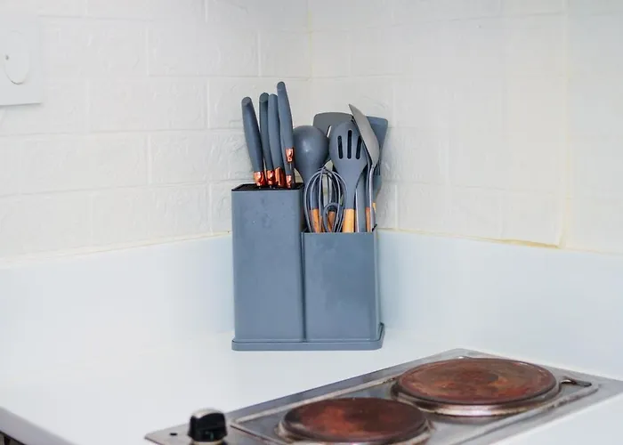 The Greenbelt Groove 1br Makati 300mb Swim Gym Park 4034